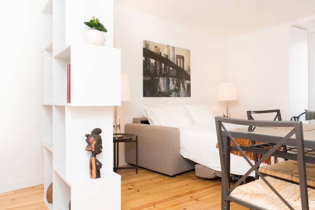 Beautiful Studio In Historic Alfama リスボン 部屋 写真